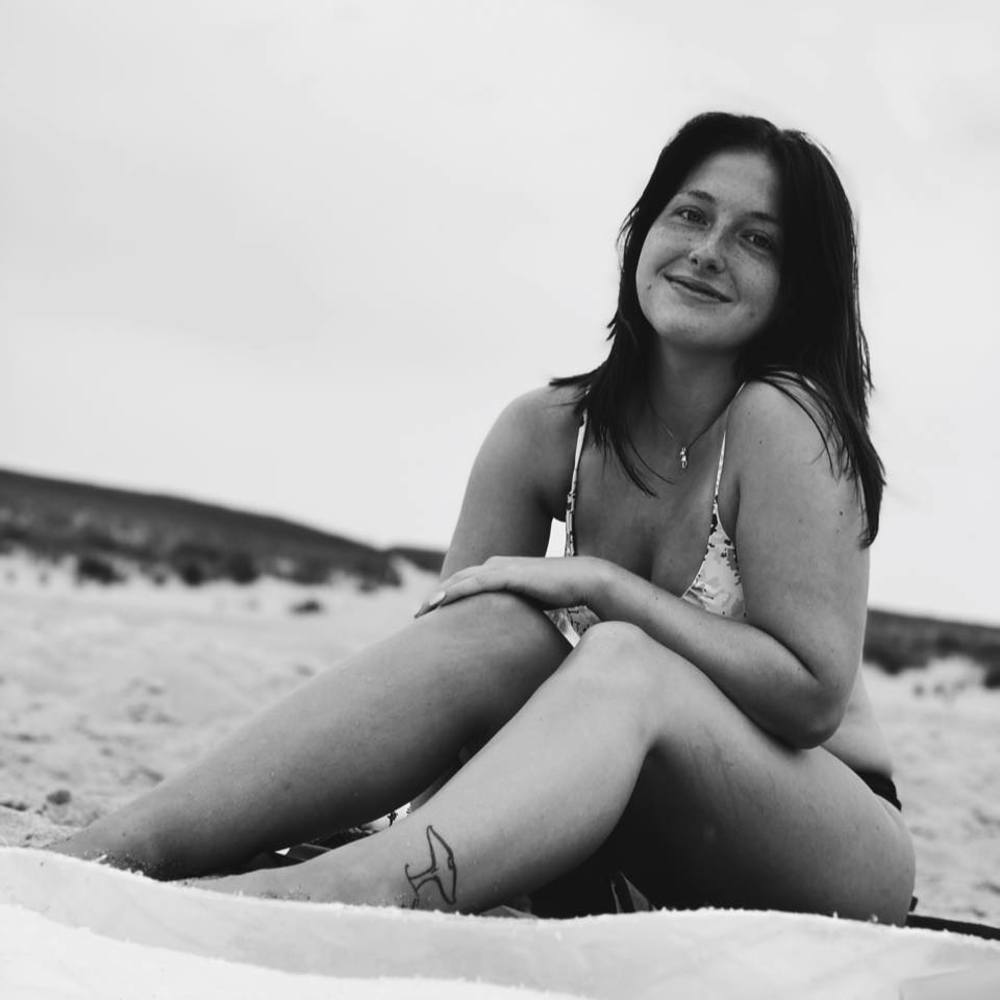 Meet your Posher, Julie